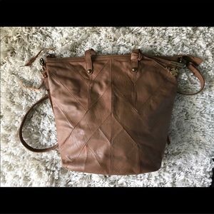 Lucky brand purse